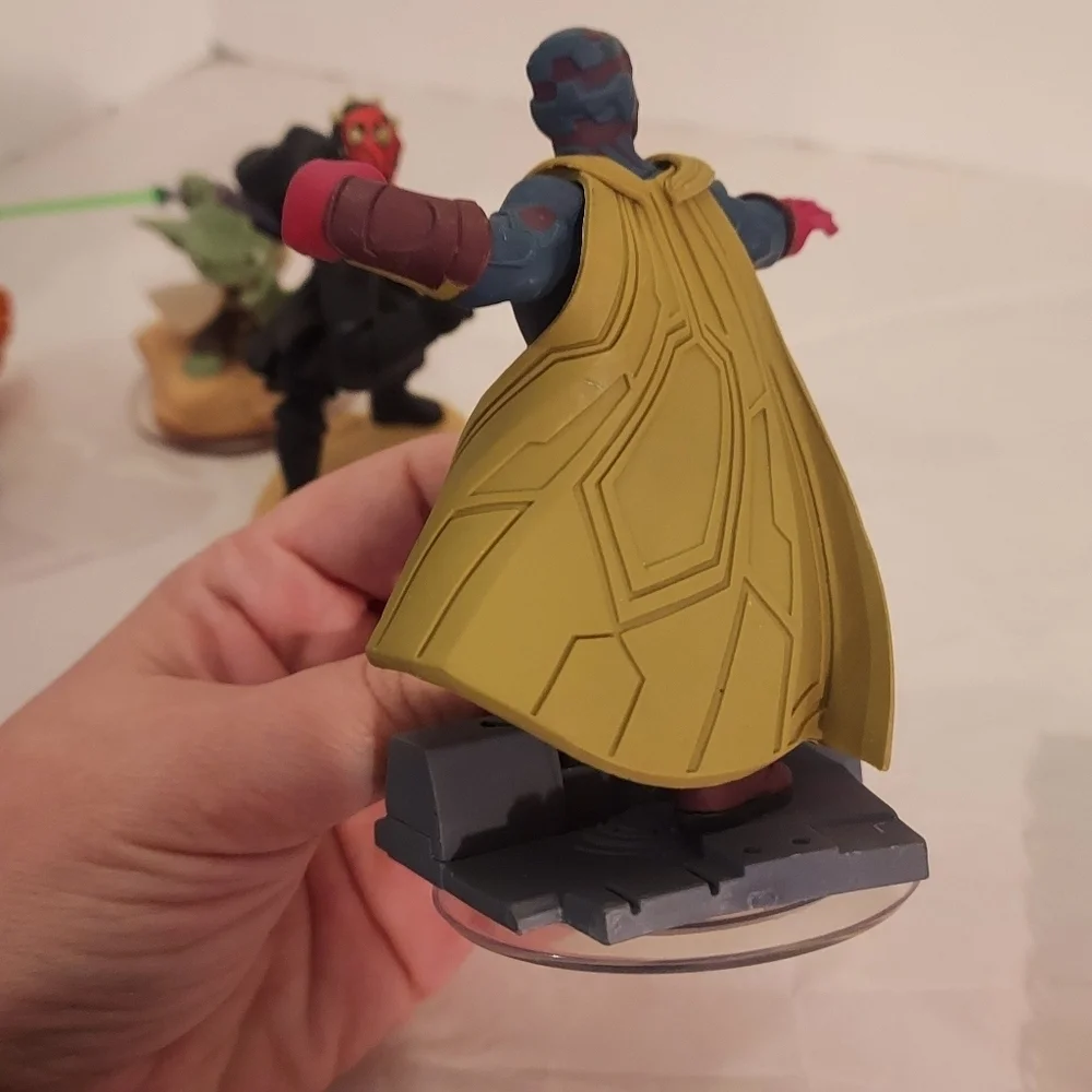 Lot of FIVE (5) Disney Infinity Figures - Marvel, Pixar and Star Wars